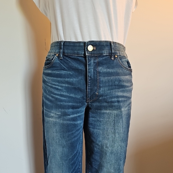 White House Black Market Sk8nny Crop Jeans - Picture 2 of 8